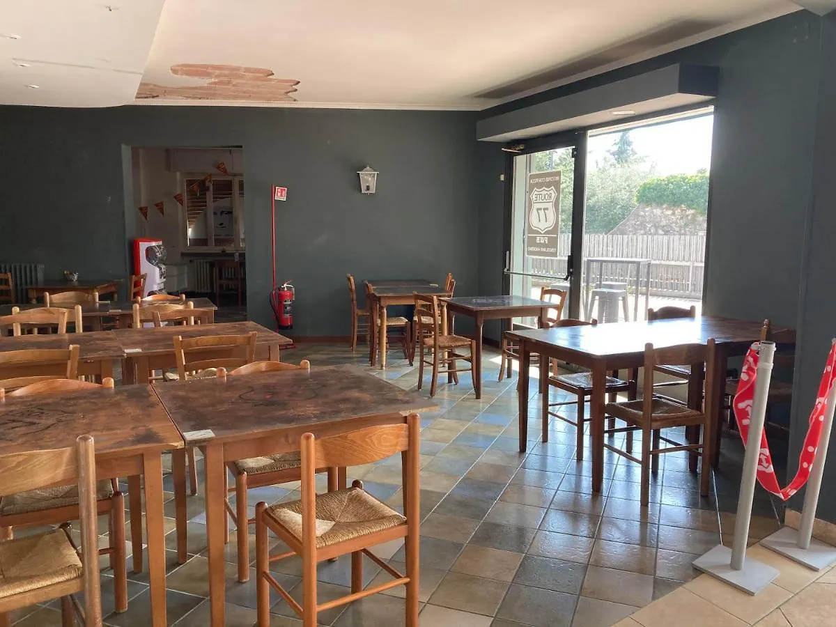 Route77 Hostel Toscolano-Maderno